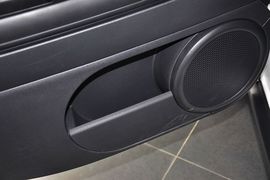 2013款Jeep自由客2.4L炫黑运动版