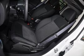 2013款Jeep自由客2.4L炫黑运动版
