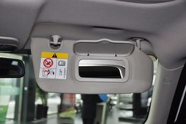 2013款Jeep自由客2.4L炫黑运动版
