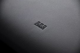 2013款Jeep自由客2.4L炫黑运动版