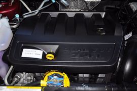 2013款Jeep指南者2.4L炫黑导航版