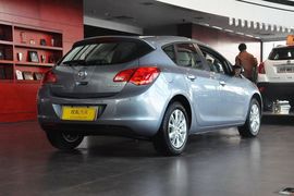2013款别克英朗XT