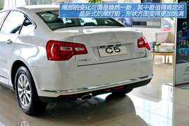 图解2013款东风雪铁龙C5