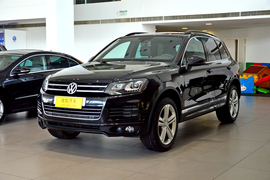 实拍2013款途锐R-line限量奢华版