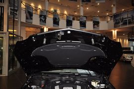 2013款奔驰E300L优雅型