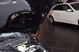 2013款奔驰E300L优雅型