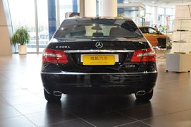 2013款奔驰E300L优雅型