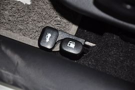 2012款起亚K2