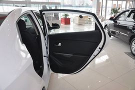2012款起亚K2