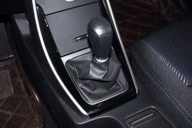 2012款现代朗动1.6L