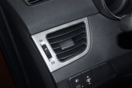 2012款现代朗动1.6L