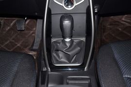2012款现代朗动1.6L