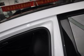 2011款现代索纳塔八2.0GLX自动豪华版