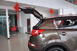 2012款起亚智跑2.0L