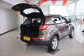 2012款起亚智跑2.0L