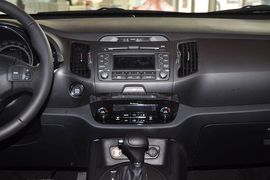 2012款起亚智跑2.0L
