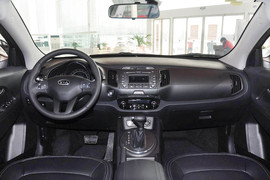 2012款起亚智跑2.0L