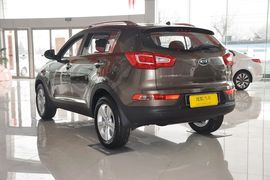 2012款起亚智跑2.0L