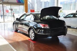 2013款广汽本田雅阁2.4L