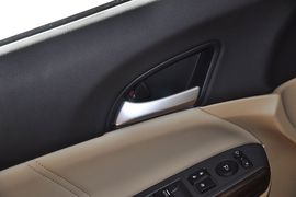 2013款广汽本田雅阁2.4L