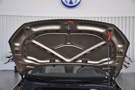 2013款大众全新桑塔纳1.6L自动舒适版