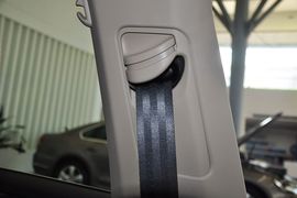 2013款大众全新桑塔纳1.6L自动舒适版