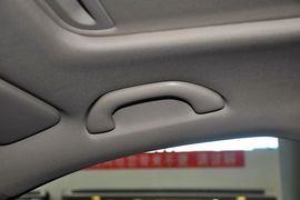 2013款大众全新桑塔纳1.6L自动舒适版