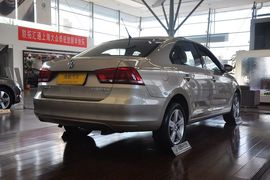 2013款大众全新桑塔纳1.6L自动舒适版