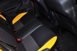 2013款福特福克斯ST