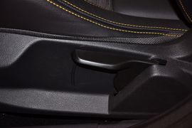 2013款福特福克斯ST