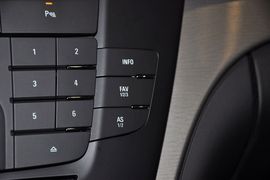 2013款别克君威1.6T自动精英运动版