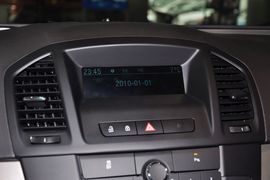 2013款别克君威1.6T自动精英运动版