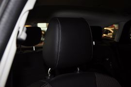 2012款福特福克斯两厢1.6L手动风尚型