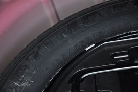 2012款雪铁龙世嘉两厢2.0L自动乐骋型