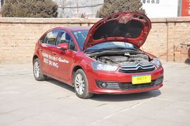 2012款雪铁龙世嘉两厢2.0L自动乐骋型