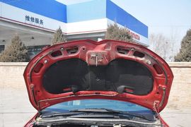 2012款雪铁龙世嘉两厢2.0L自动乐骋型