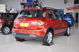 2011款铃木天语SX4
