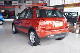 2011款铃木天语SX4