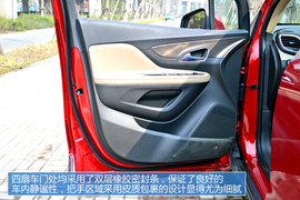 试驾体验别克昂科拉两驱领先型