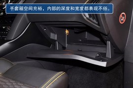 福特福克斯ST到店实拍