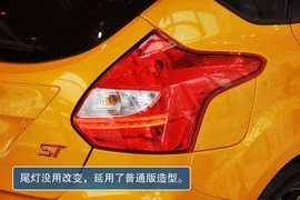 福特福克斯ST到店实拍