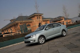 2013款斯柯达Rapid