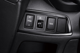 2013款一汽夏利N7