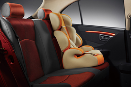 2013款一汽夏利N7