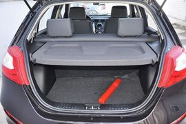 2013款一汽夏利N7