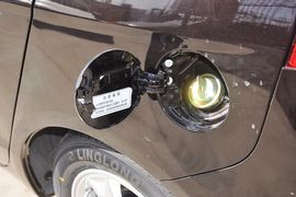 2013款一汽夏利N7