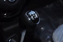 2013款一汽夏利N7