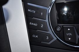 2013款一汽夏利N7