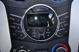 2013款一汽夏利N7