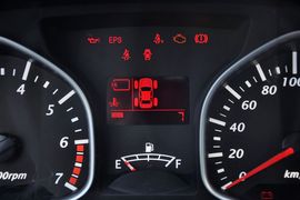 2013款一汽夏利N7